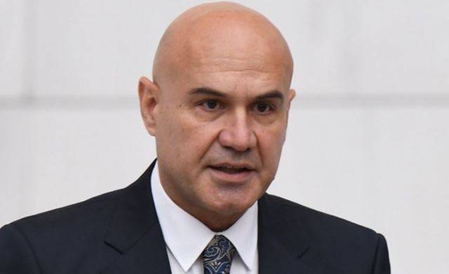 En çok beğenilen muhalefet vekilleri belli oldu! 3 partiden isimler listede yer aldı 10
